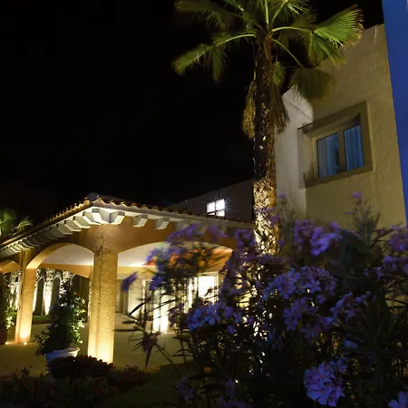Grand Hotel