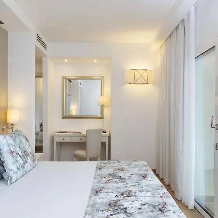 Hotel Grand 5*
