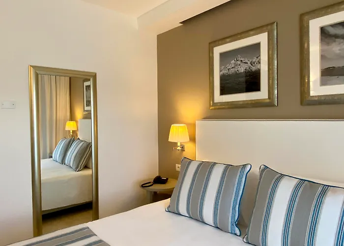 Hotel Grand Cannigione